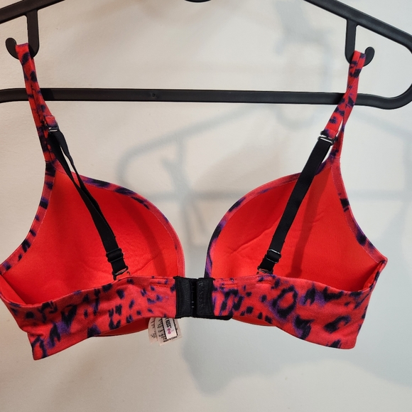 ❤️Red leopard 🐆 La Senza 32D bra. - Picture 3 of 7
